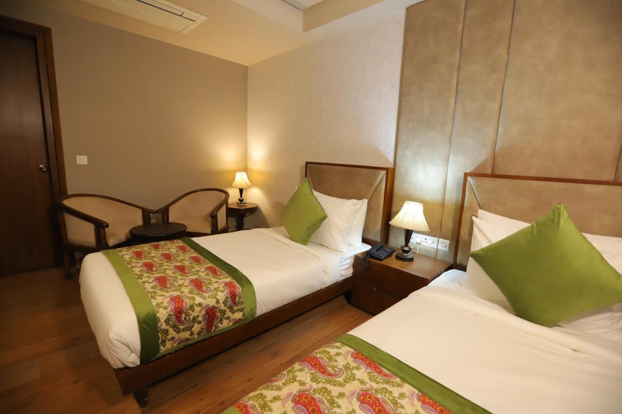 Ip Royal Hotel - Нью-Делі Екстер'єр фото